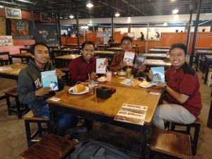 Read more about the article Tim Penerbit Jalan – Jalan
